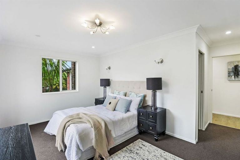 Photo of property in 42 Castellina Drive, Karaka, Papakura, 2113