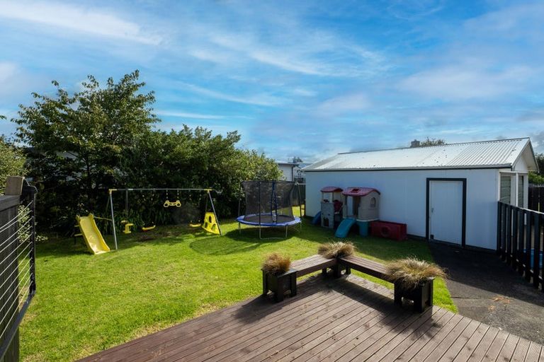 Photo of property in 13 Collins Street, Hawera, 4610