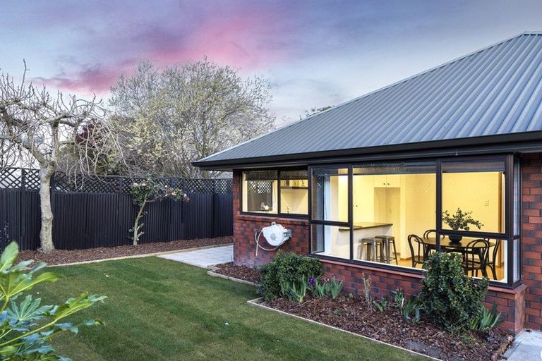 Photo of property in 6d Rimu Street, Riccarton, Christchurch, 8041