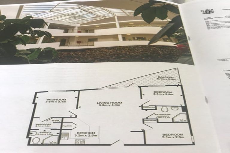 Photo of property in Stadium Garden Flats, 402/107 Thorndon Quay, Pipitea, Wellington, 6011