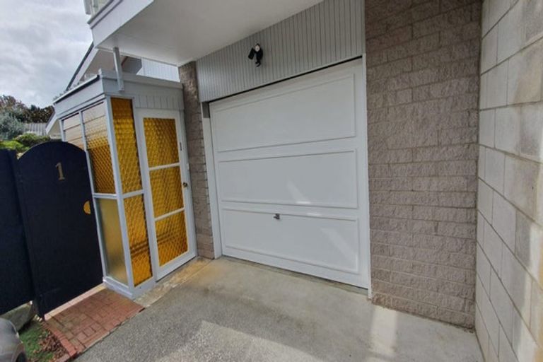 Photo of property in 1/30 Whiteacres Drive, Sunnyhills, Auckland, 2010