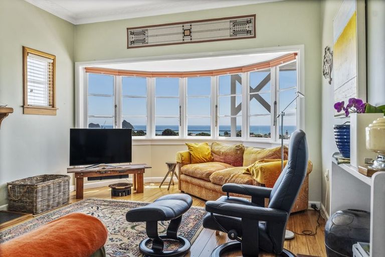 Photo of property in 421 Devon Street West, Lynmouth, New Plymouth, 4310