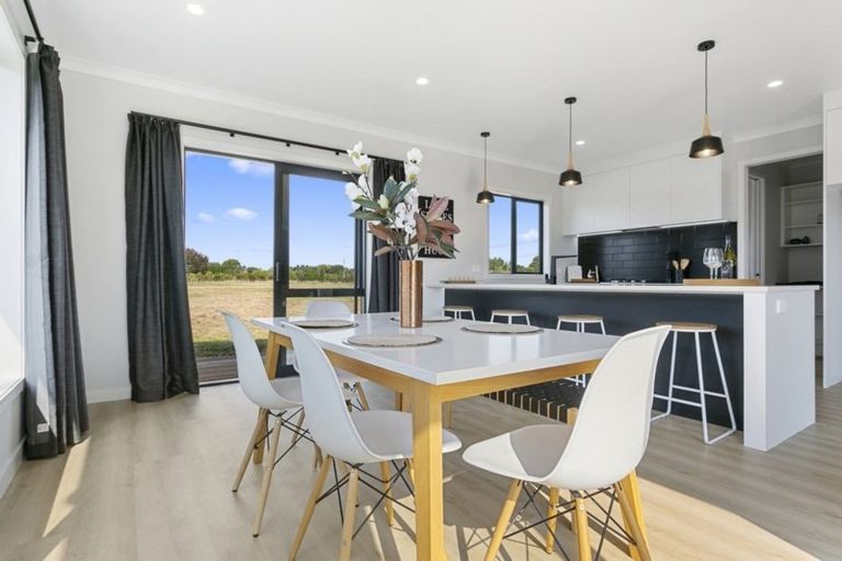 Photo of property in 3/213 Thornton Road, Cambridge, 3434