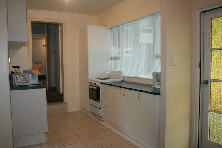 Photo of property in 1 Lynn Road, Bayview, Auckland, 0629