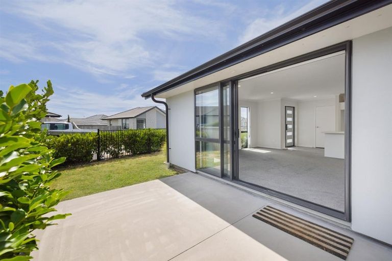 Photo of property in 7 Mercury Lane, Papamoa, 3118