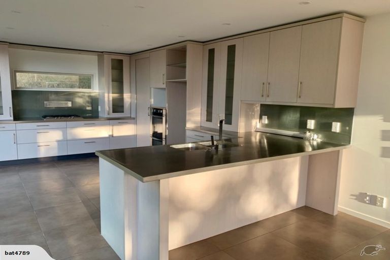 Photo of property in 69a Bay View Road, Moncks Bay, Christchurch, 8081