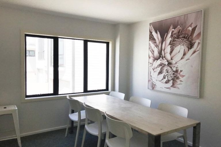 Photo of property in 6/240 The Terrace, Wellington Central, Wellington, 6011