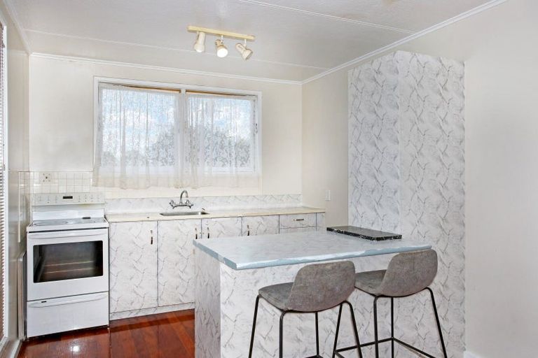 Photo of property in 3 Olive Crescent, Papatoetoe, Auckland, 2025