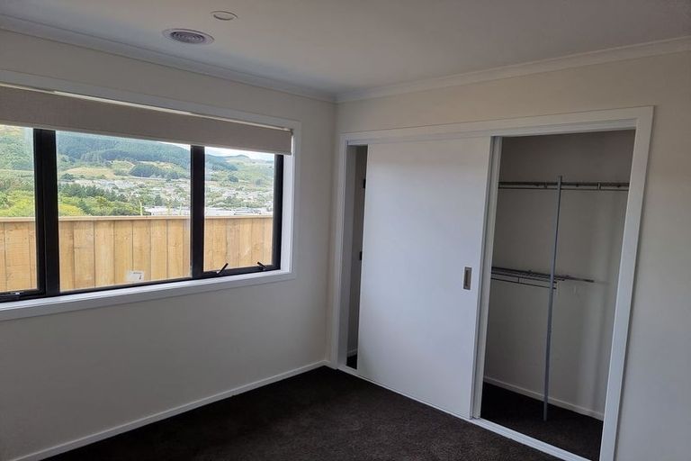 Photo of property in 74 Hokioi Drive, Kenepuru, Porirua, 5022