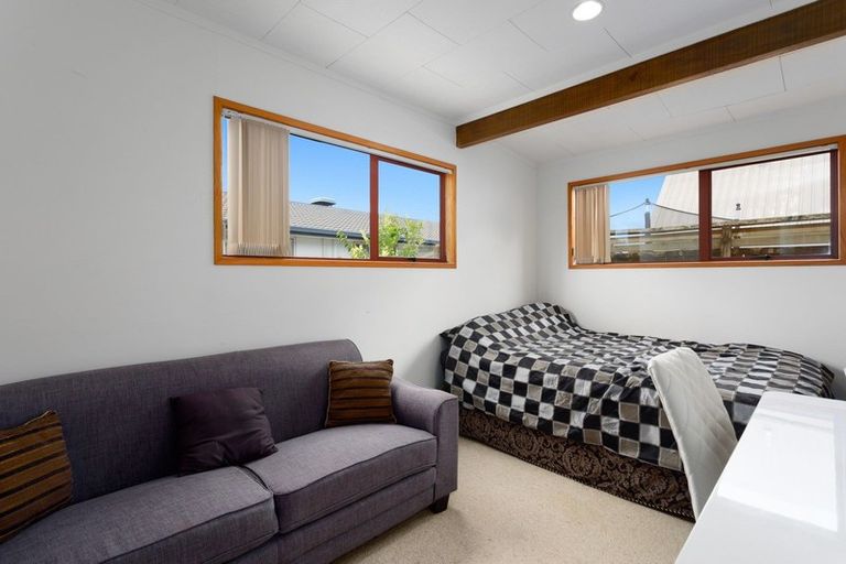 Photo of property in 19b James Street, Mangere East, Auckland, 2024