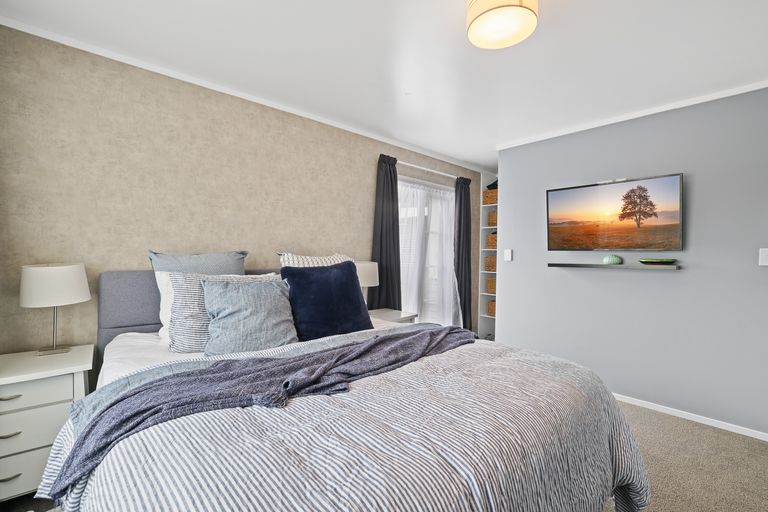 Photo of property in 18 Richmond Street, Cambridge, 3434