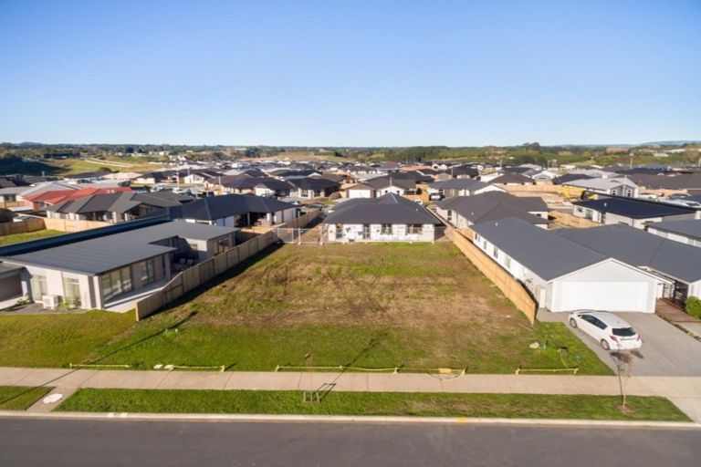 Photo of property in 76 Penetaka Heights, Pyes Pa, Tauranga, 3112