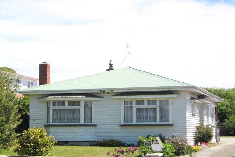 Photo of property in 25 Pannell Avenue, Wainoni, Christchurch, 8061