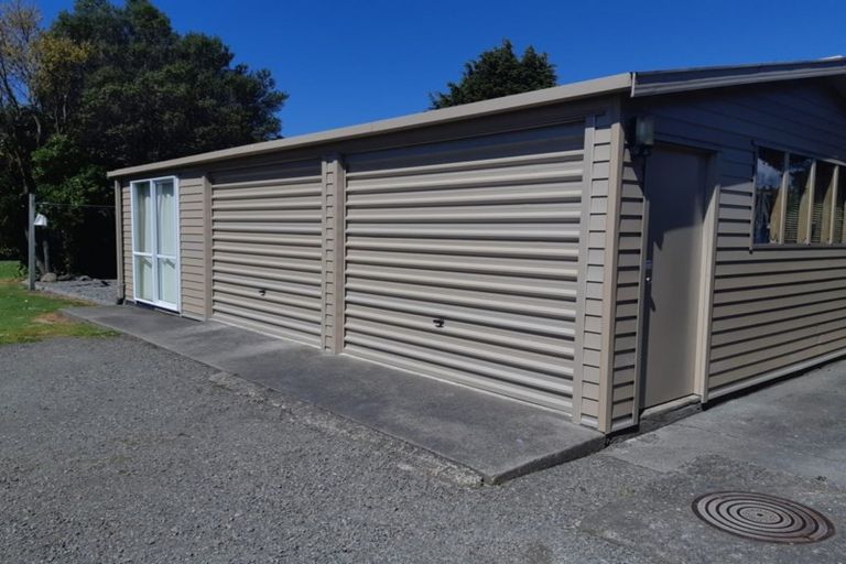 Photo of property in 29 Moore Street, Featherston, 5710