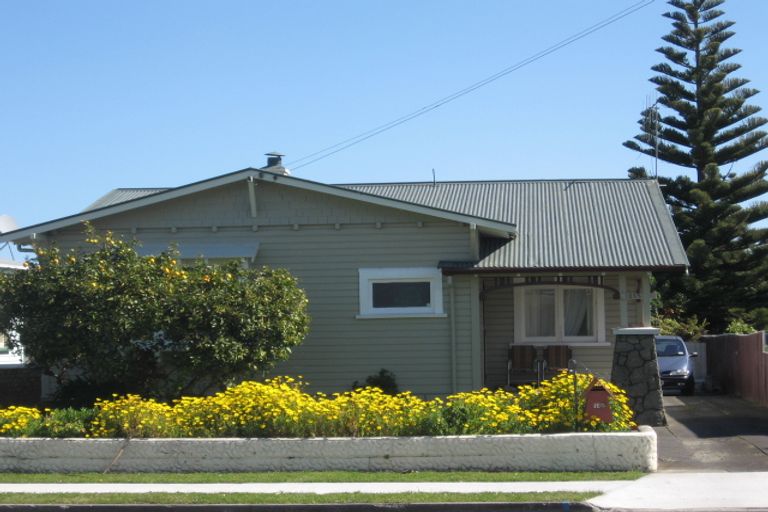 Photo of property in 135 Harrison Street, Whanganui, 4500