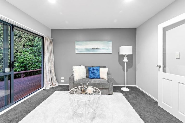 Photo of property in 151f Colwill Road, Massey, Auckland, 0614