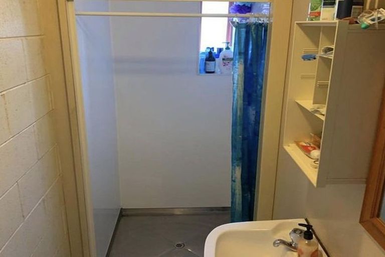 Photo of property in 667 Great King Street, North Dunedin, Dunedin, 9016