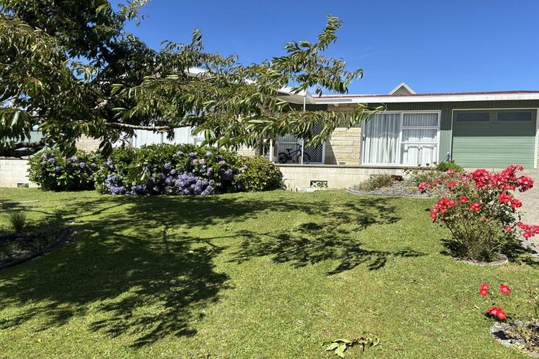 Photo of property in 11 Mayfair Place, Tokoroa, 3420