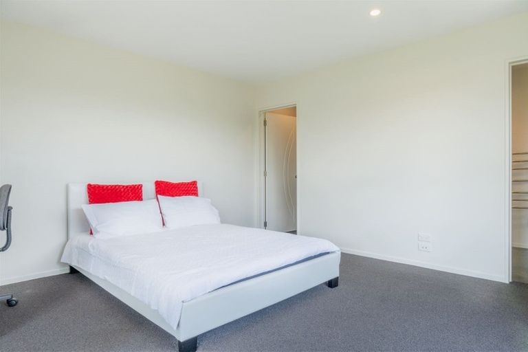 Photo of property in 33 Winfield Drive, Wigram, Christchurch, 8042