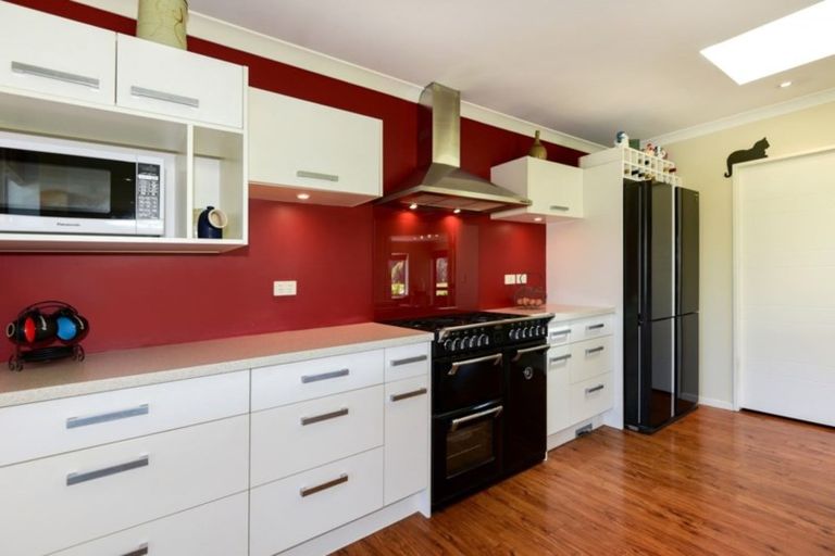 Photo of property in 10 Mchugh Crescent, Darfield, 7510