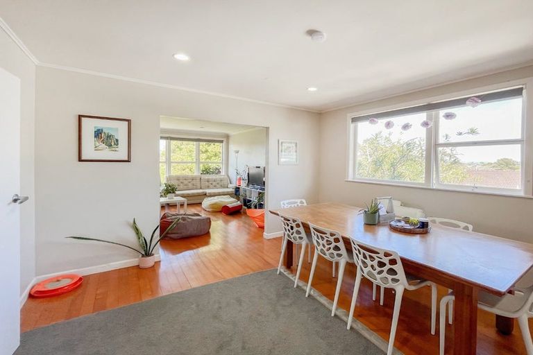 Photo of property in 47 Park Road, Glenfield, Auckland, 0629