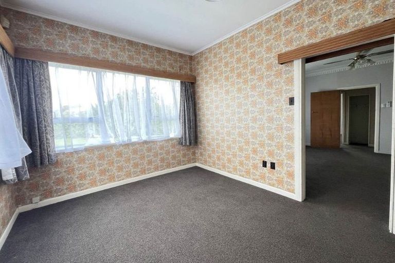 Photo of property in 11 Allen Avenue, Papatoetoe, Auckland, 2025