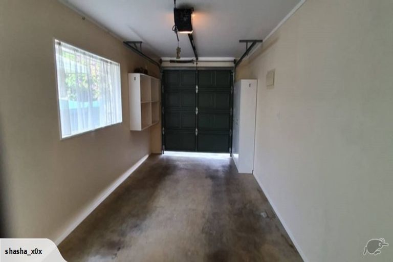 Photo of property in 24 Devon Street, Levin, 5510