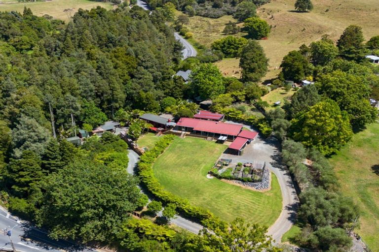 Photo of property in 408 Twilight Road, Brookby, Auckland, 2576