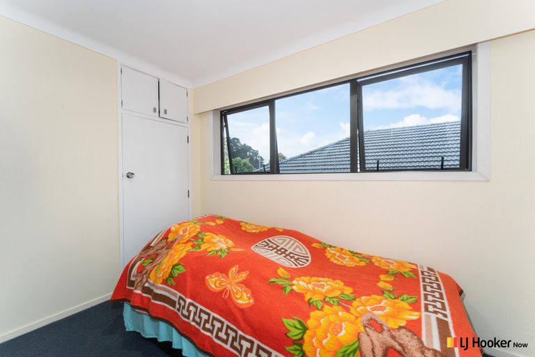 Photo of property in 52 Lawrence Crescent, Hillpark, Auckland, 2102