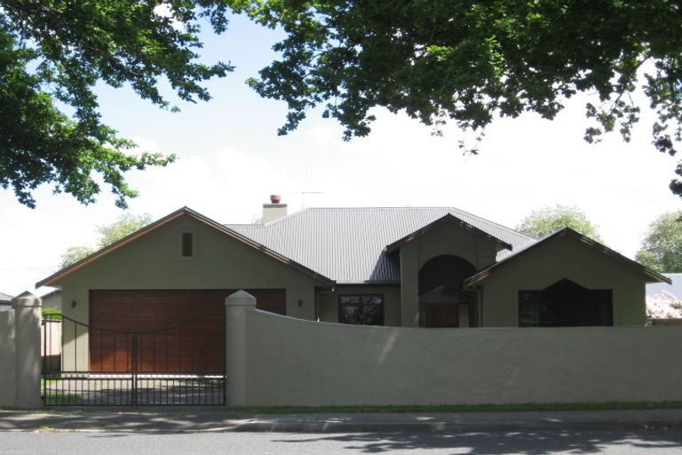 Photo of property in 93 Carlyle Street, Leamington, Cambridge, 3432