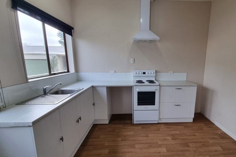 Photo of property in 22 Moa Street, Waikiwi, Invercargill, 9810