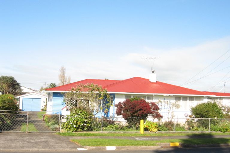 Photo of property in 26 Tawa Crescent, Manurewa, Auckland, 2102