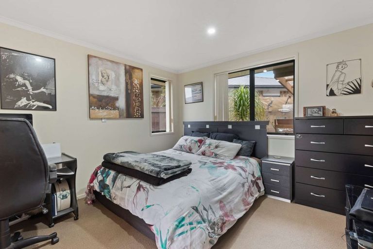 Photo of property in 100 Twin Oak Avenue, Papamoa Beach, Papamoa, 3118