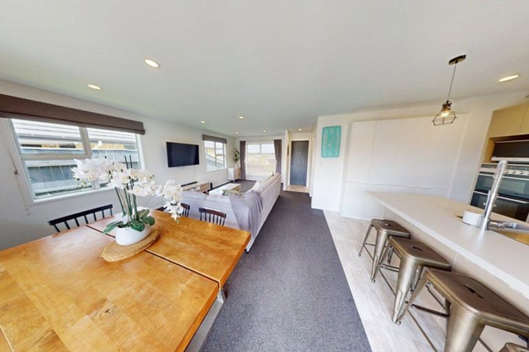 Photo of property in 14 Macdonald Heights, Feilding, 4702