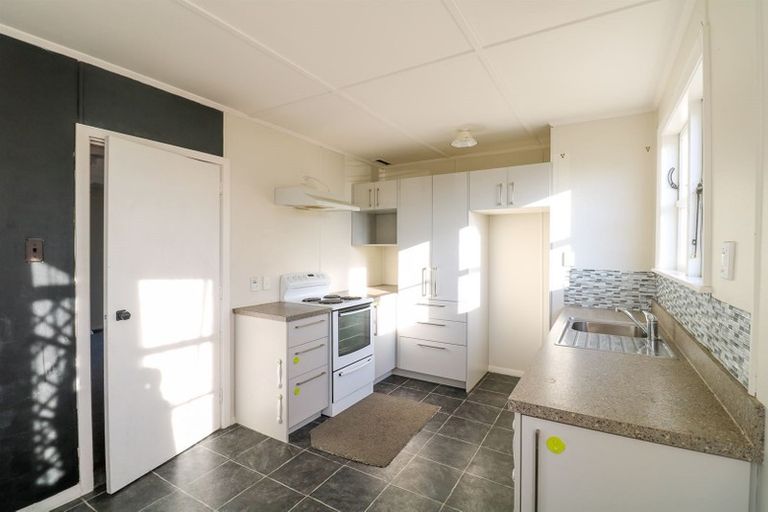 Photo of property in 18 Tay Street, Waimataitai, Timaru, 7910