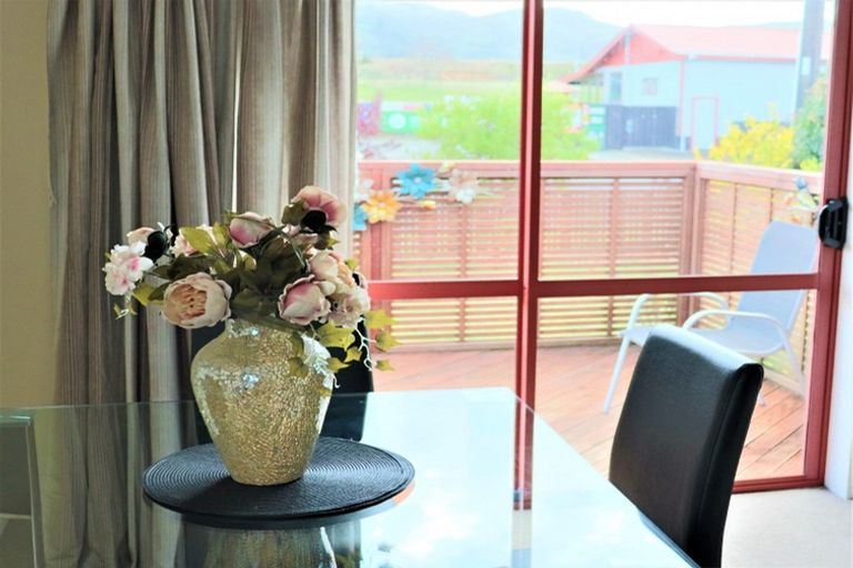 Photo of property in 1/122 Kenny Street, Waihi, 3610