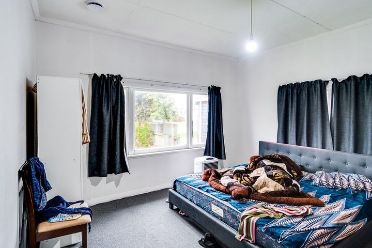 Photo of property in 708 Avenue Road East, Parkvale, Hastings, 4122