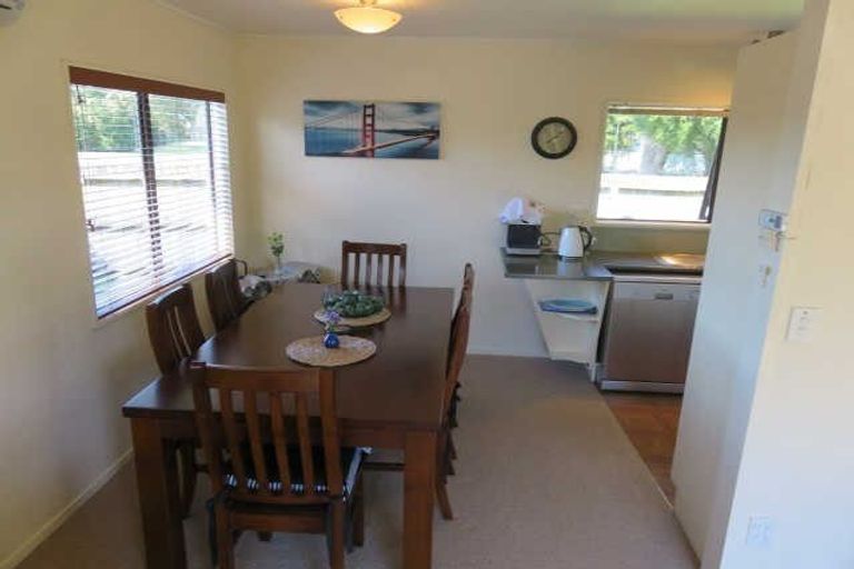 Photo of property in 48b Garland Drive, St Andrews, Hamilton, 3200