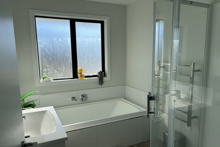 Photo of property in 19 Richard Hadlee Lane, Rolleston, 7615