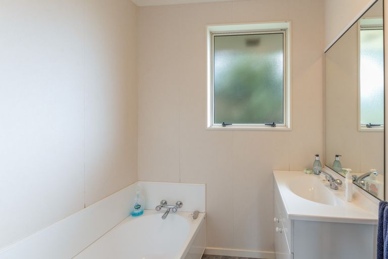 Photo of property in 15 Campbell Terrace, Motunau, Waipara, 7387