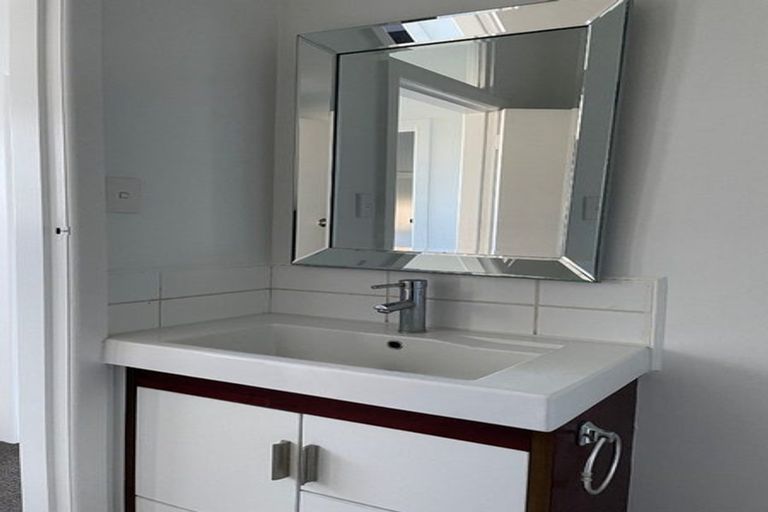 Photo of property in 85 Todman Street, Brooklyn, Wellington, 6021