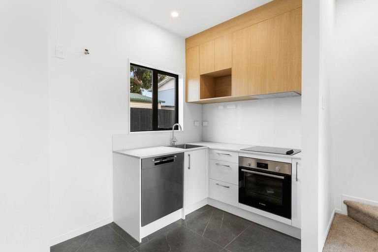 Photo of property in 13e Von Sturmer Street, Mangere East, Auckland, 2024