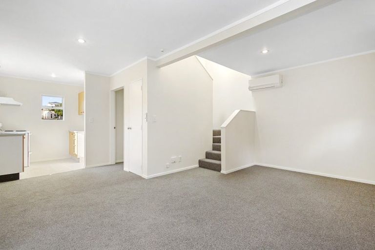 Photo of property in 44 Moffitt Street, Vogeltown, Wellington, 6021