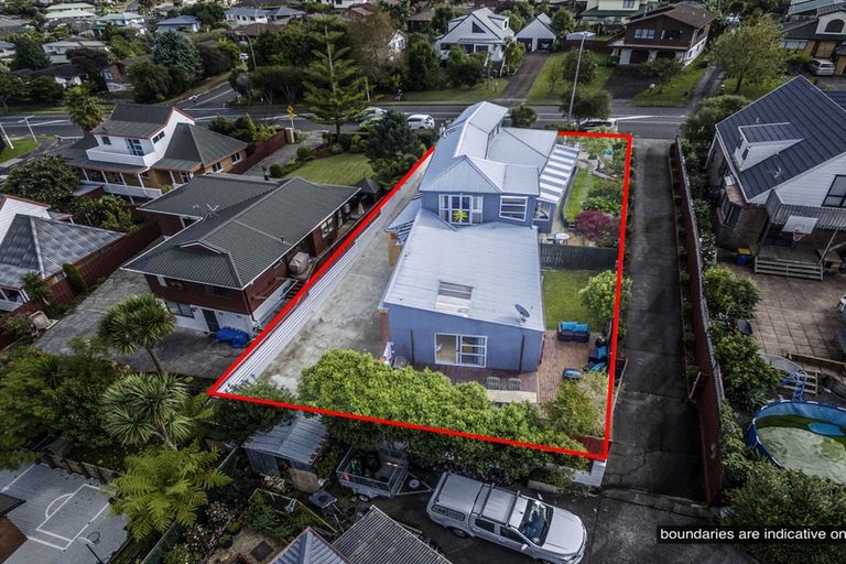 Photo of property in 30 Palomino Drive, Henderson, Auckland, 0612