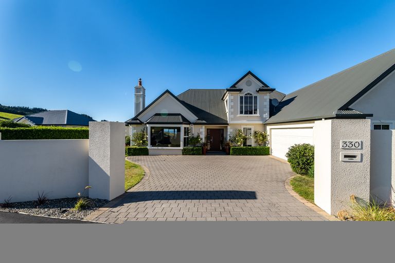 Photo of property in 330 Highcliff Road, Highcliff, Dunedin, 9013