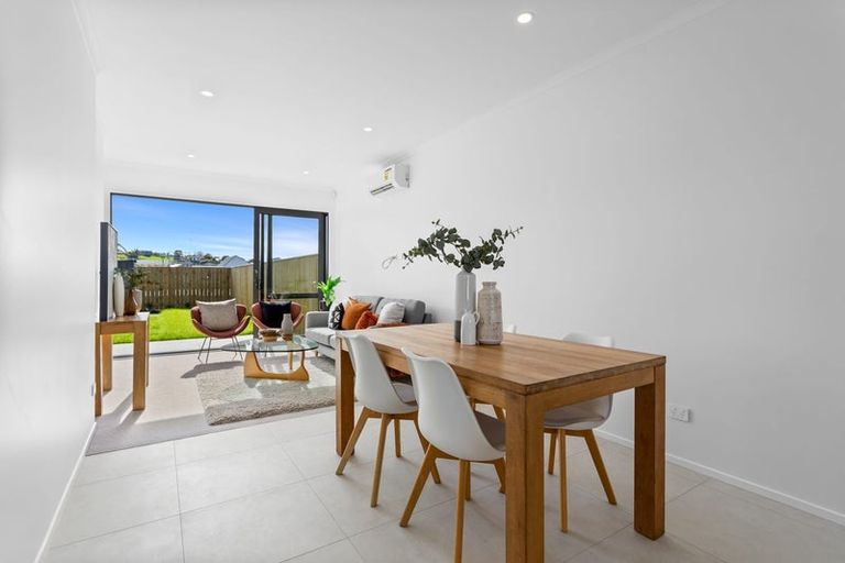 Photo of property in 40 Cambie Avenue, Red Beach, 0932