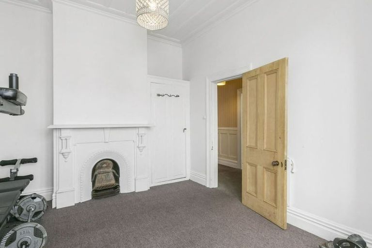 Photo of property in 1 Queens Drive, Saint Kilda, Dunedin, 9012