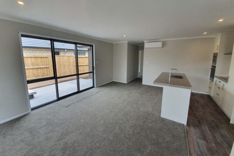 Photo of property in 5 Plate Lane, Papamoa, 3118