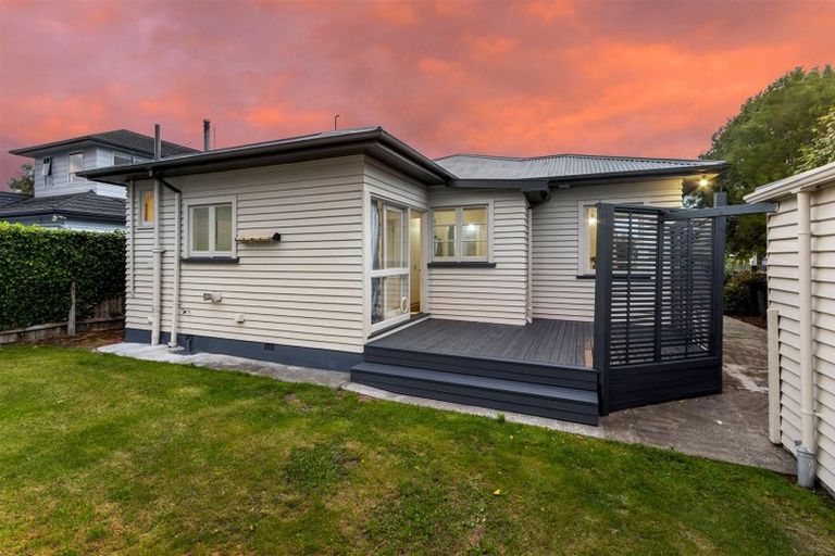 Photo of property in 12 Garnett Avenue, Spreydon, Christchurch, 8024