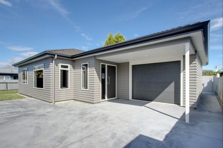 Photo of property in 28a Clarence Cox Crescent, Pirimai, Napier, 4112